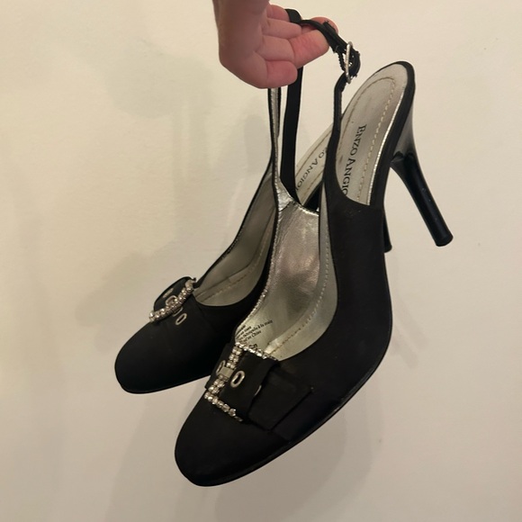 Enzo Angiolini Heels with Crystal Buckle size 7.5 - Picture 4 of 7